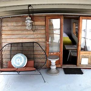 Bed In Boat Couette-café
