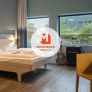 Meininger West Hotel